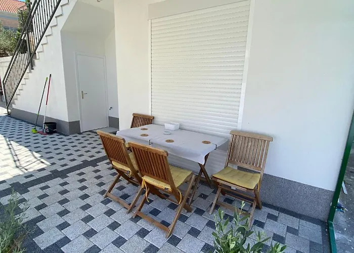 Roko Drvenik (Split-Dalmatia)