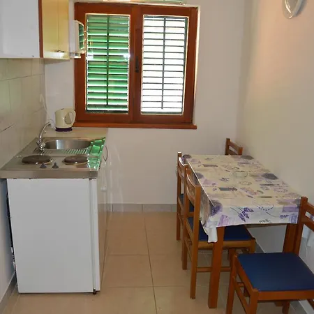 Apartmani Roko Apartment Drvenik (Split-Dalmatia)